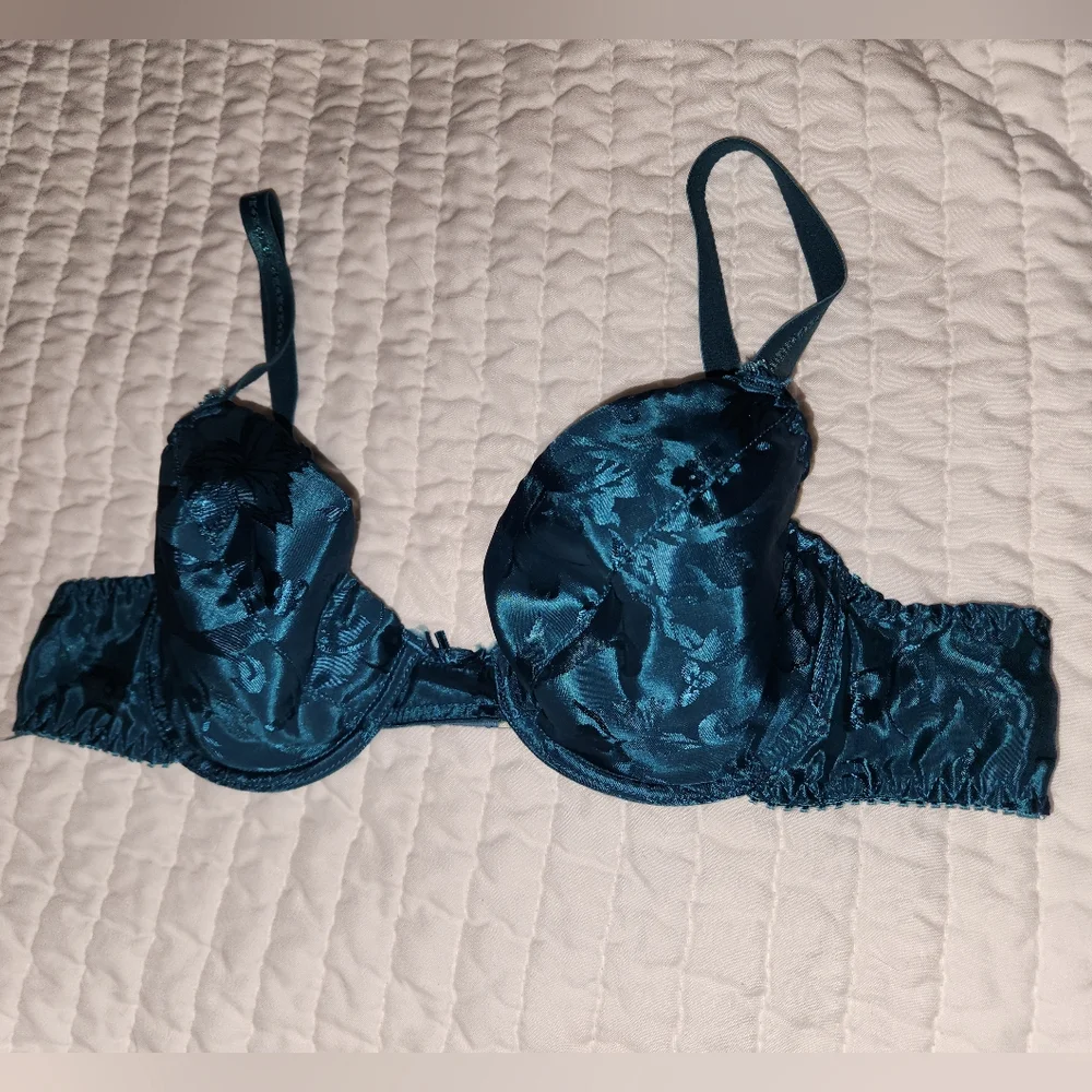 Vintage 1990s Embroidered Satin Lightly Lined Underwire Bra - Picture 3 of 13
